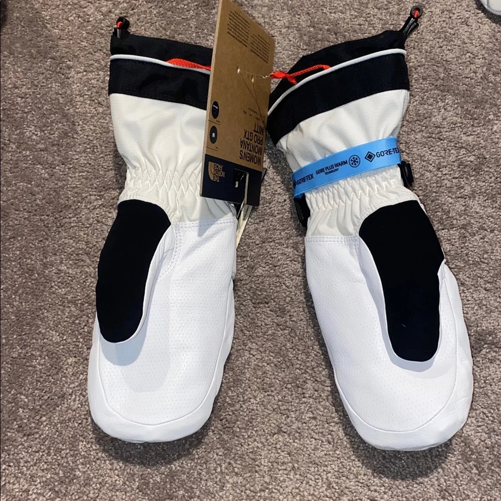 The North Face Montana Pro GTX Gore Plus Warm White Mittens SIZE M Snowboard